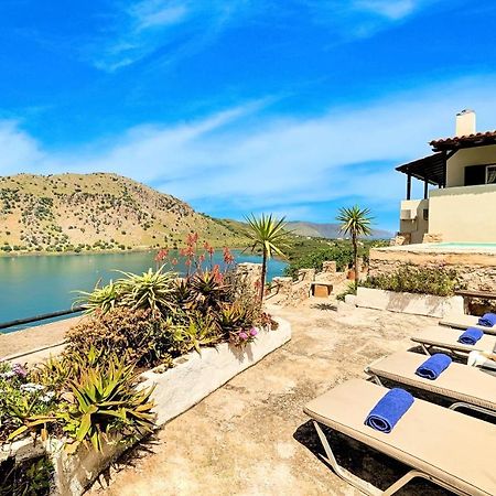 Du Lac Villas Kournas ภายนอก รูปภาพ