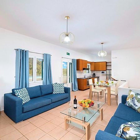 Du Lac Villas Kournas ภายนอก รูปภาพ