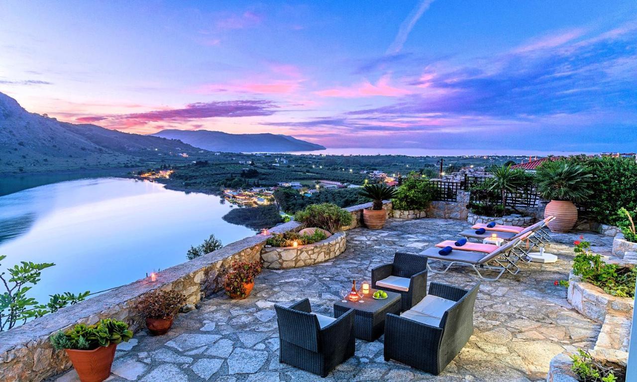 Du Lac Villas Kournas ภายนอก รูปภาพ