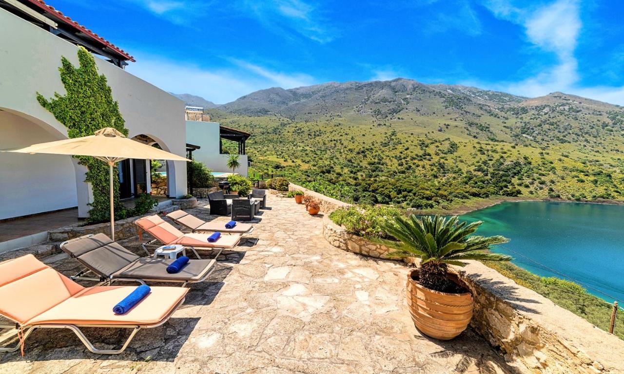 Du Lac Villas Kournas ภายนอก รูปภาพ